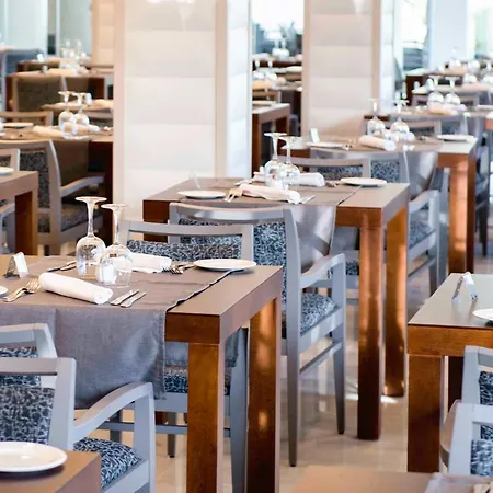 Spring Vulcano بلايا ذي لاس أميريكاس