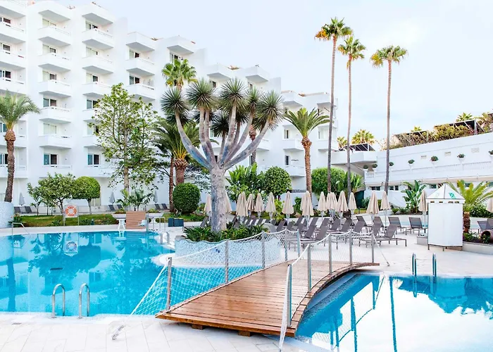 Hotel Spring Vulcano 4*