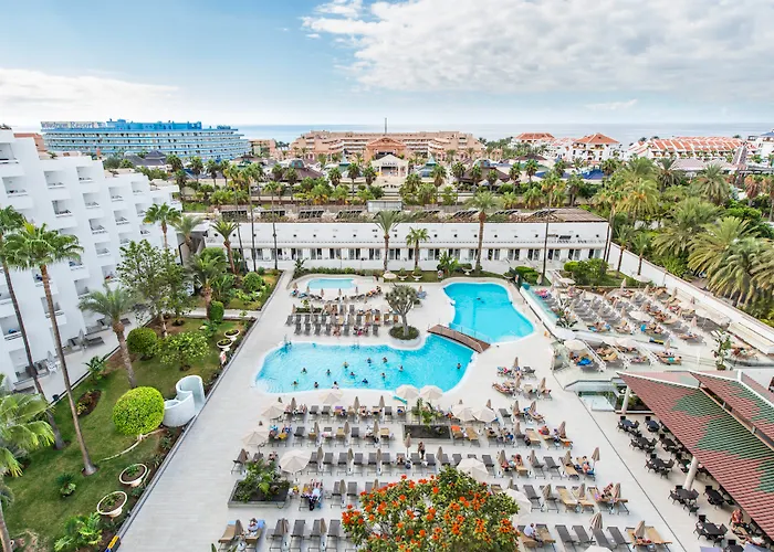 Spring Vulcano Hotell